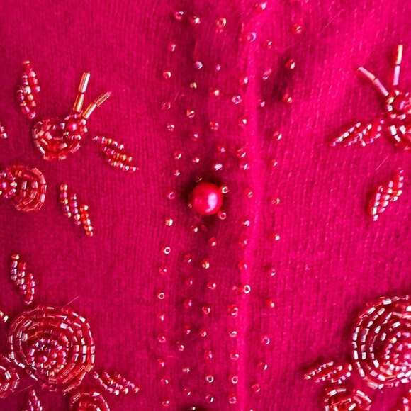 Vintage Wool Angora Hand beaded Raspberry Pink Cardigan NWT M - Picture 5 of 7